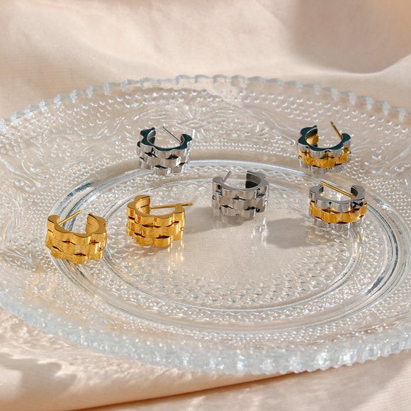 Vintage Chunky Watchband Hoop Earrings PVD 18K White Gold - Picture 12 of 12